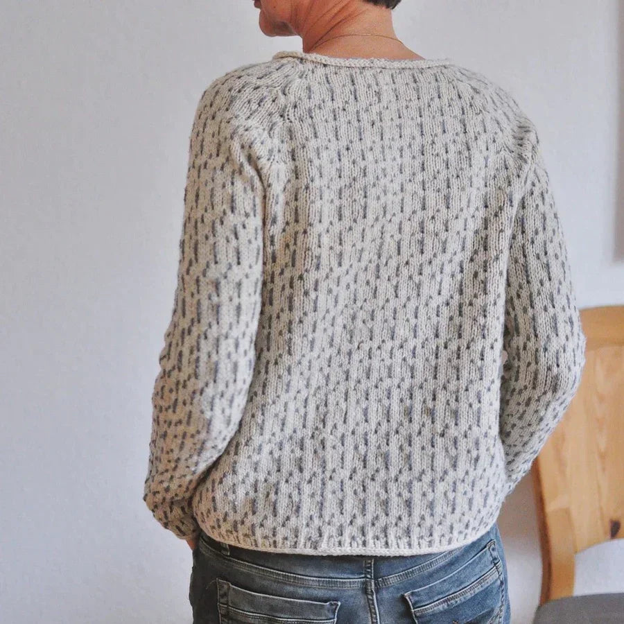 Ria | Elegant sweater with a boat neckline