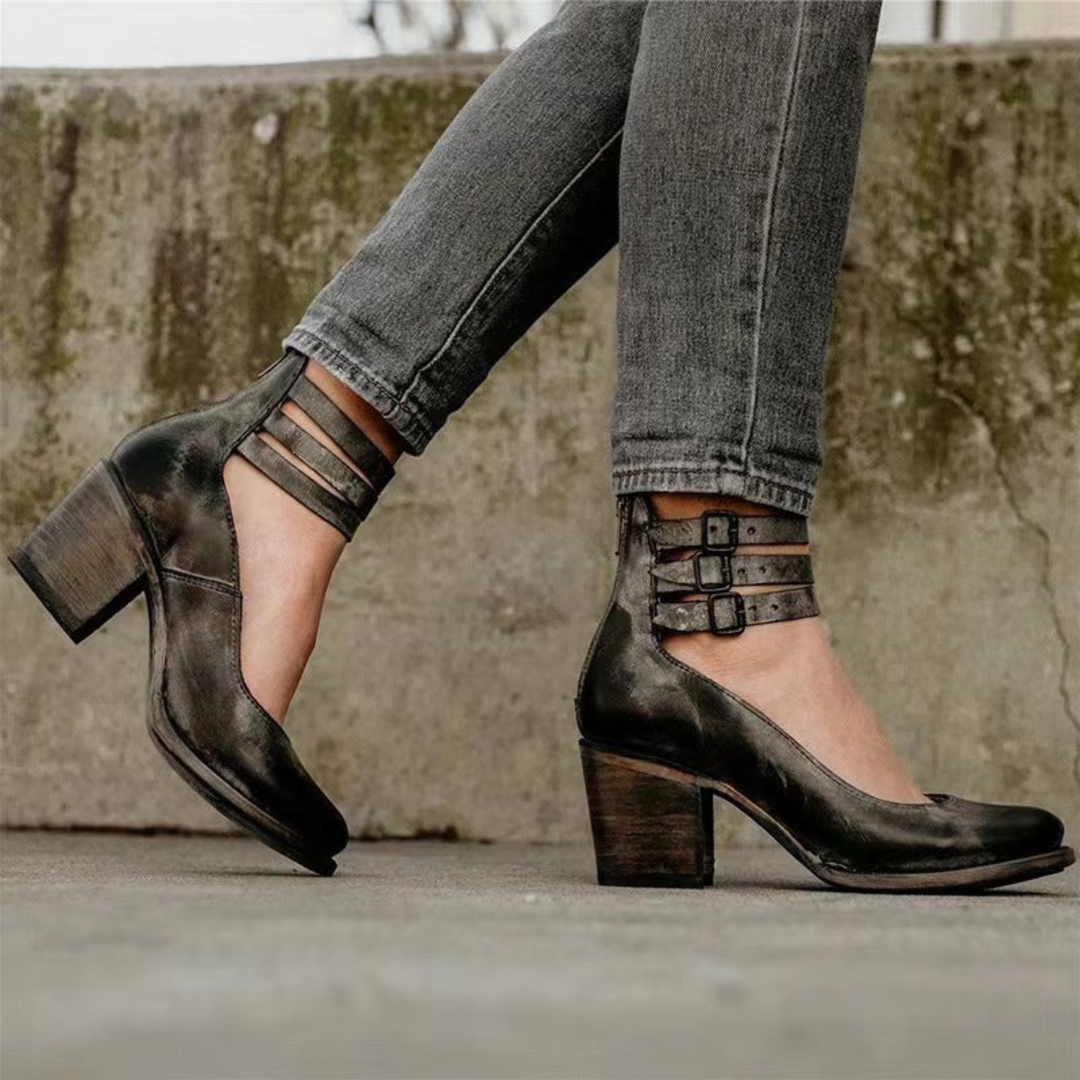 Sienna | Boots Timeless, Chic, Comfort