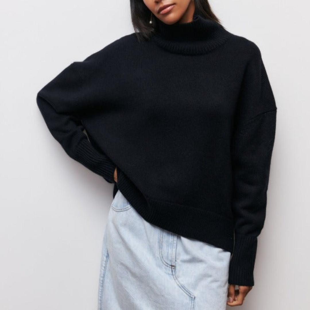 Hannah | Versatile Turtleneck Sweater