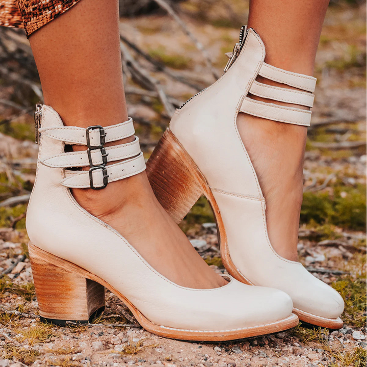 Sienna | Boots Timeless, Chic, Comfort