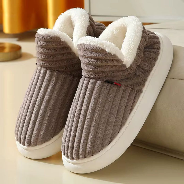 Plufi | The Soft Slipper with Style