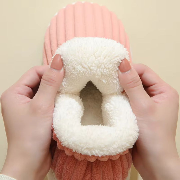 Plufi | The Soft Slipper with Style