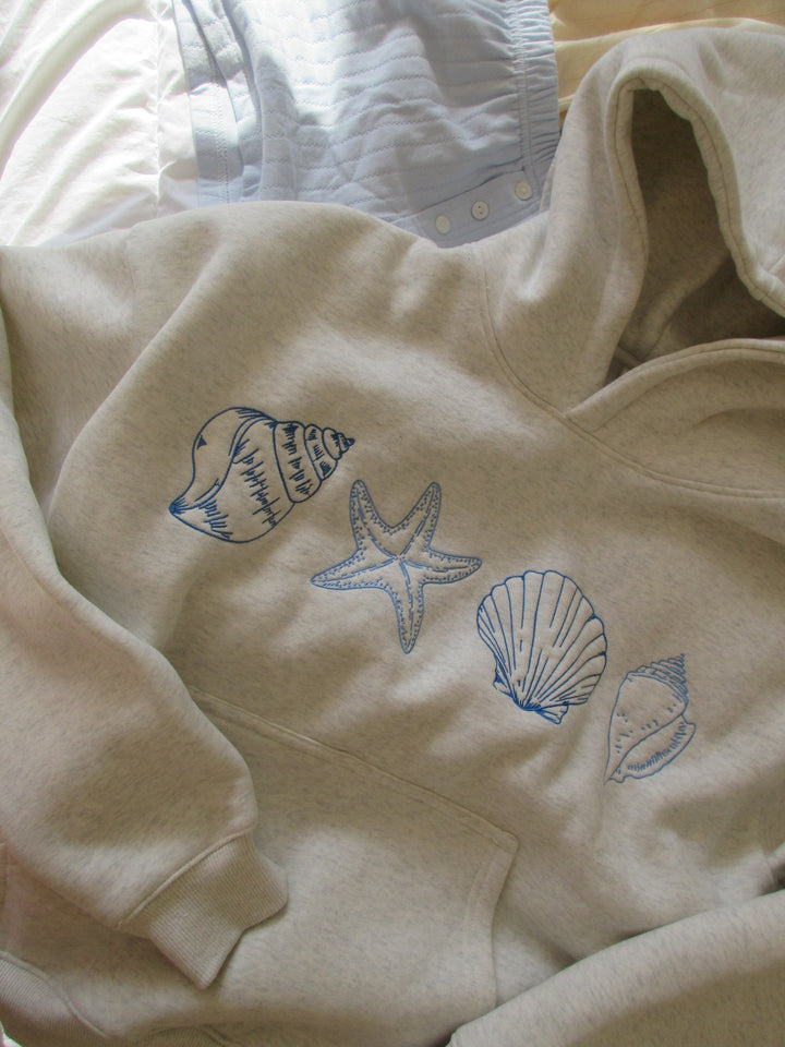 Lily | Unisex Sweatshirt with Shells