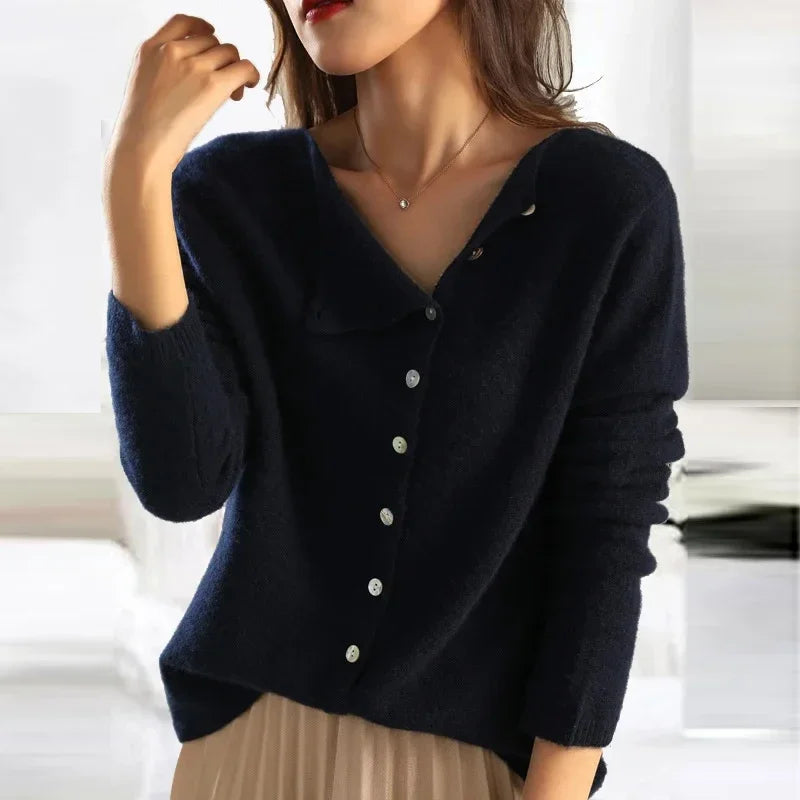 Sia | Elegant Knitwear for Women