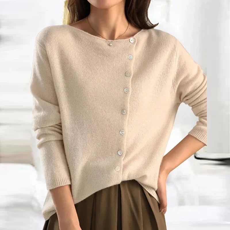 Sia | Elegant Knitwear for Women